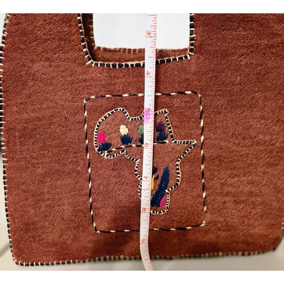 Handmade in Uganda Tree Bark Purse - Picture 11 of 11